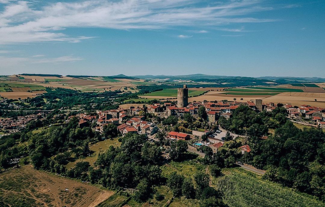 montpeyroux plus beaux villages de france auvergne