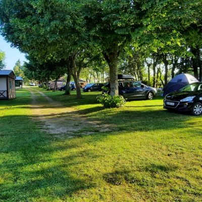 Camping-du-colombier-terrain_van_tente